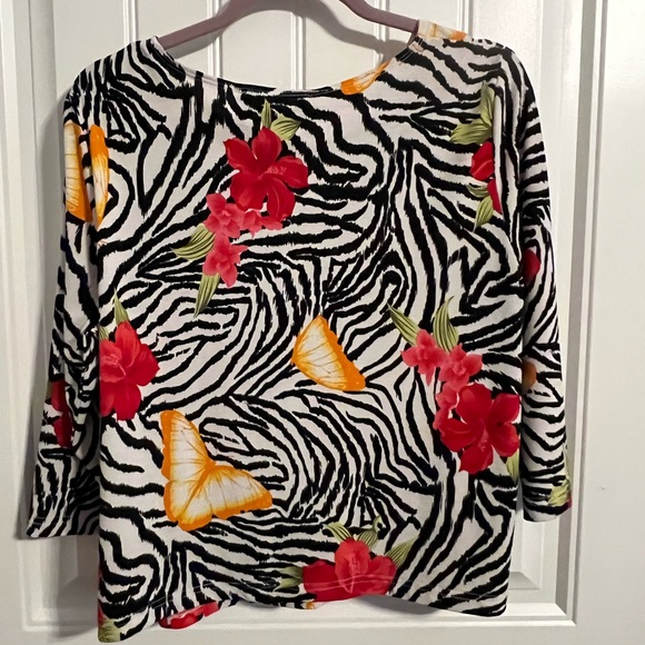 #1127. Christina Hope Petite 3/4 Sleeve Floral/Striped print Shirt w/Keyhole. Lg - Picture 7 of 8